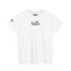 T-Shirt — 'No Comfort, No Growth' Distressed American Flag Graphic Tee